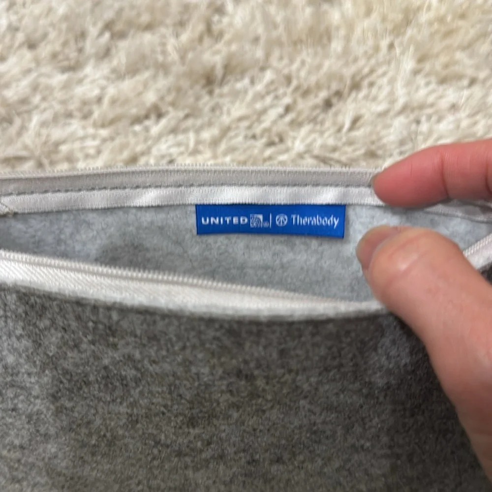 New Therabody X United Flight amenities kit pouch